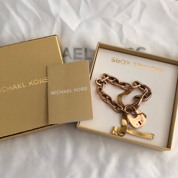 Michael Kors Jewelry - Michael KORS 🔥😍ROSE Gold padlock Bracelet